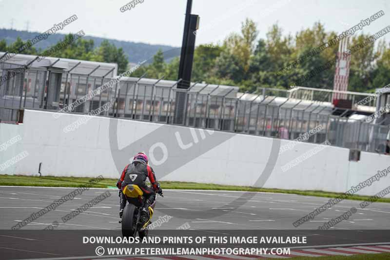 donington no limits trackday;donington park photographs;donington trackday photographs;no limits trackdays;peter wileman photography;trackday digital images;trackday photos